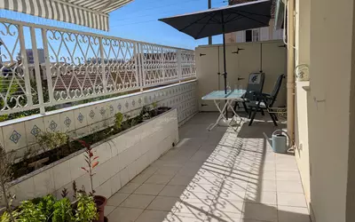 Cannes (06150)