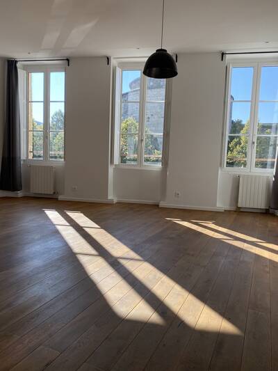 Location appartement 2 pièces Bordeaux (33)