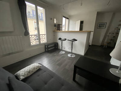 Location appartement studio Paris 18e