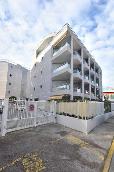 Vente appartement studio Cagnes-sur-Mer (06800)
