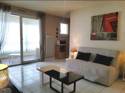 Location appartement studio Fréjus (83)