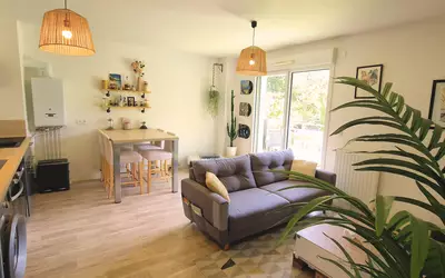 Nantes (44000)