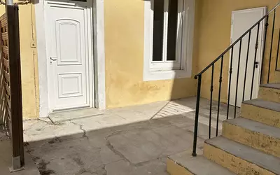 Nîmes (30000)