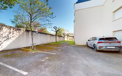 Angers (49000)