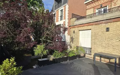Suresnes (92150)