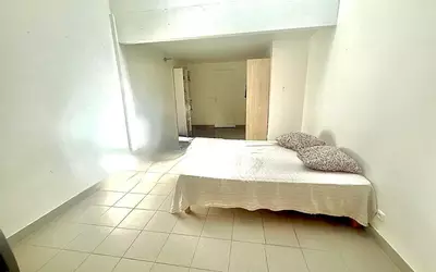 Saint-Denis (93200)