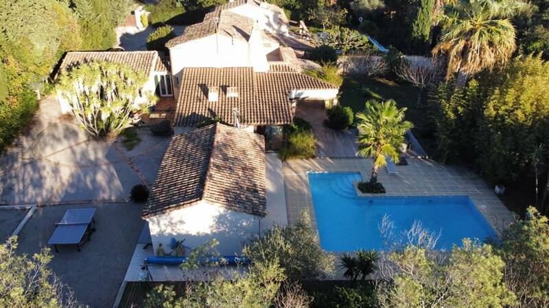 Grimaud (83310)
