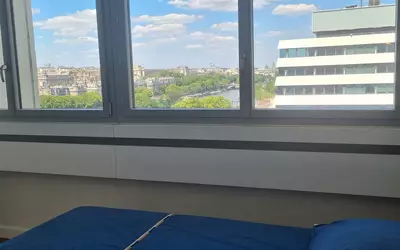 Appartement 4 pièces 90 m² · à Paris 15e · 90 m² · 890 000 €