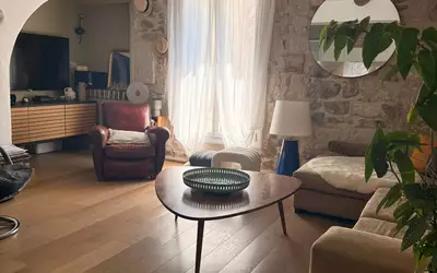 Nîmes (30000)