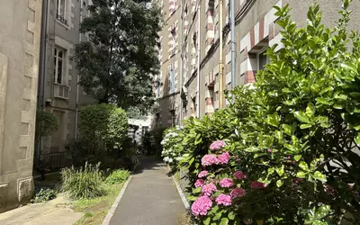 Nantes (44000)