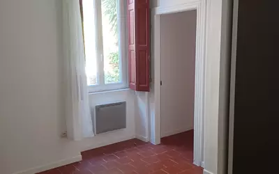 Nîmes (30000)