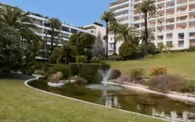 Cannes (06150)