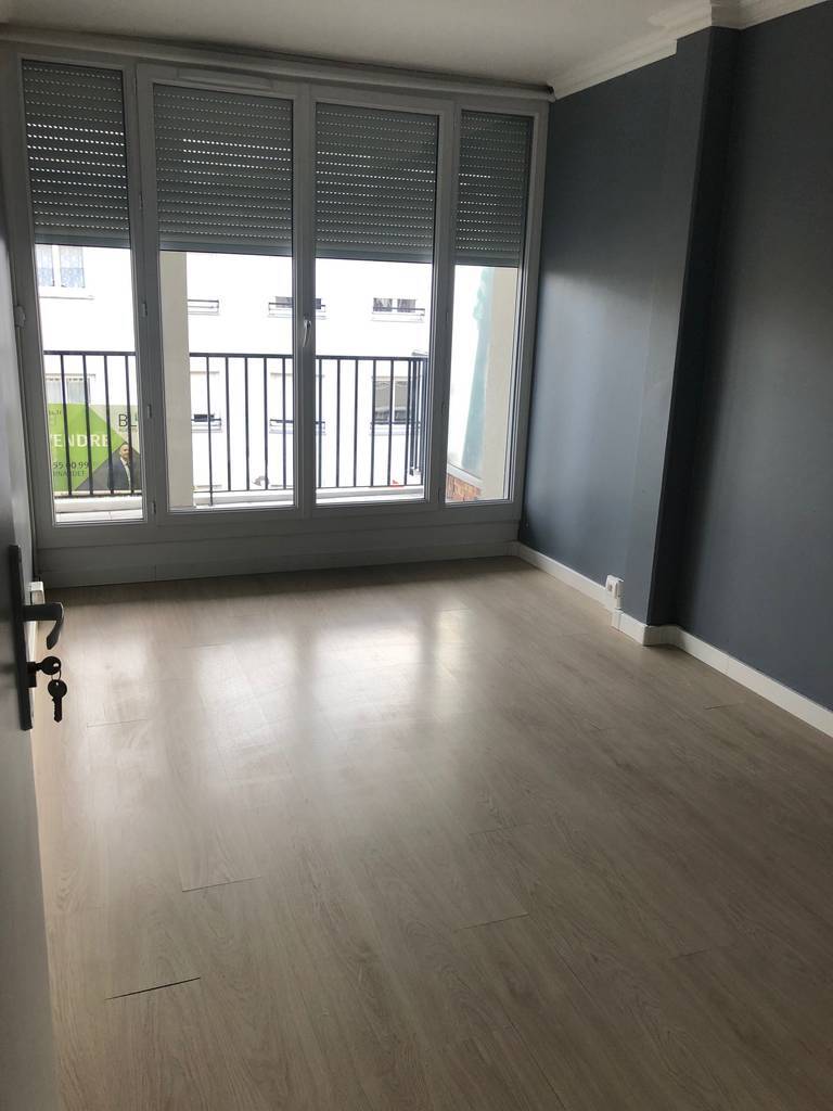 Torcy (77200)