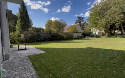 Fontainebleau (77300)