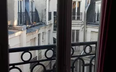 Paris 17E