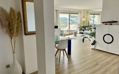 Mougins (06250)