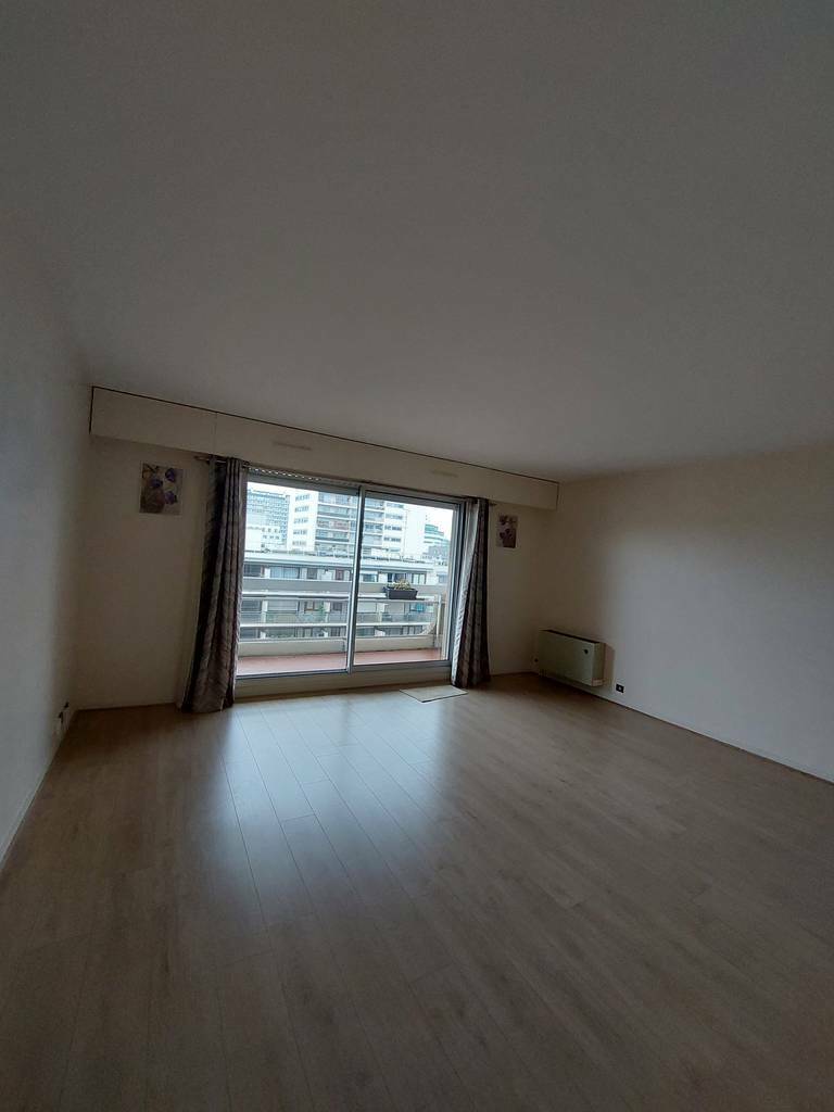 Courbevoie (92400)