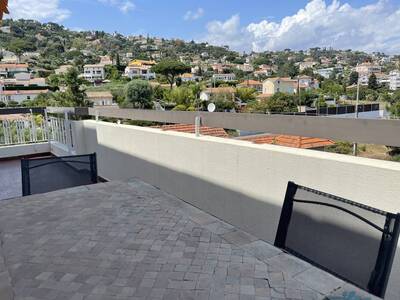 Location appartement 2 pièces Vallauris (06220)