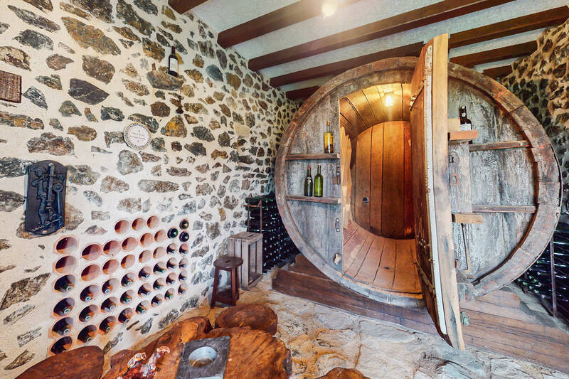Et Dépendance 189M² Faye-D'anjou (49380)