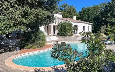 Bollène (84500)