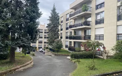 Sceaux (92330)