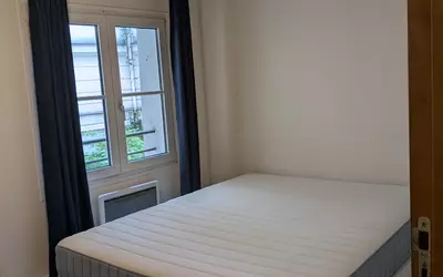 Paris 3E