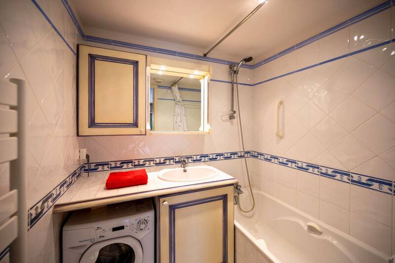 Roquebrune-Sur-Argens (83380)