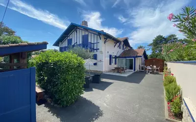Anglet (64600)
