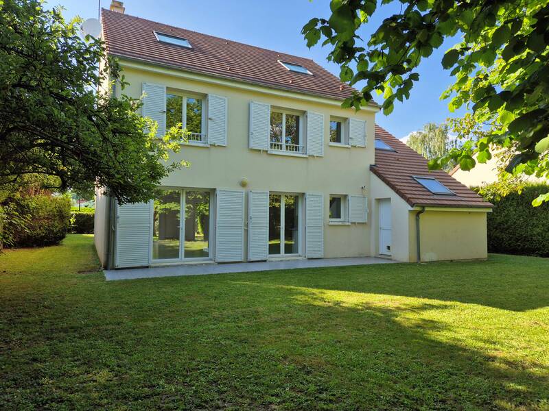 Le Mesnil-Saint-Denis (78320)