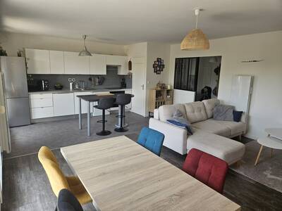 Vente appartement 4 pièces Sathonay-Camp (69580)