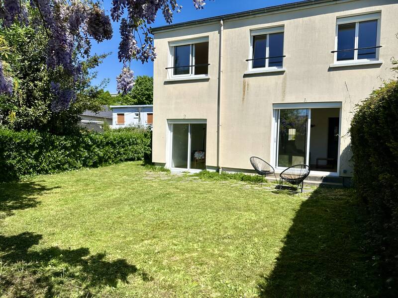 Sèvres (92310)