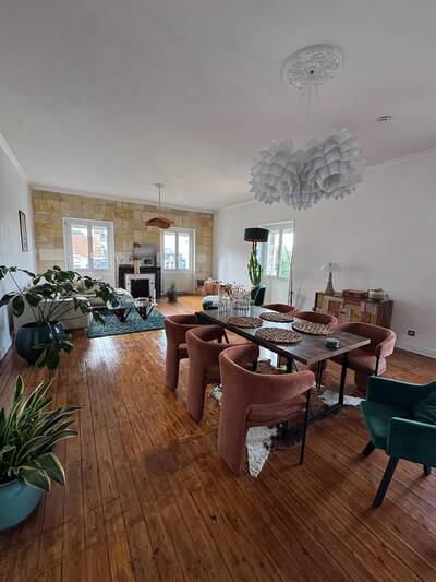 Location appartement 4 pièces Bordeaux (33)