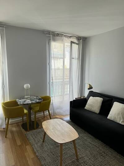 Location appartement studio Paris 17e