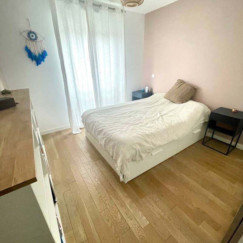 Issy-Les-Moulineaux (92130)