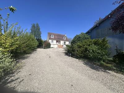 Vente maison 8 pièces Saint-Jean-sur-Moivre (51240)