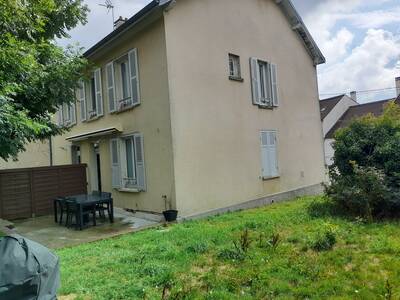 Location appartement 3 pièces Ozouer-le-Voulgis (77390)