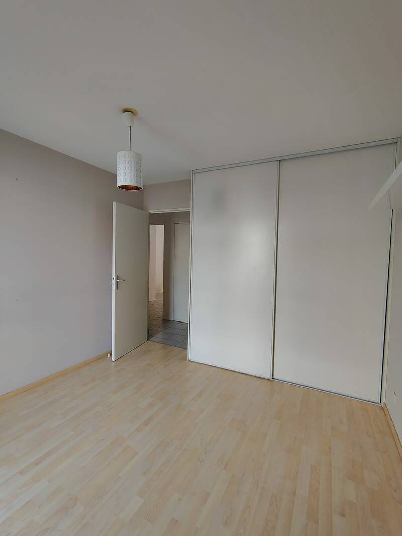 Grenoble (38000)