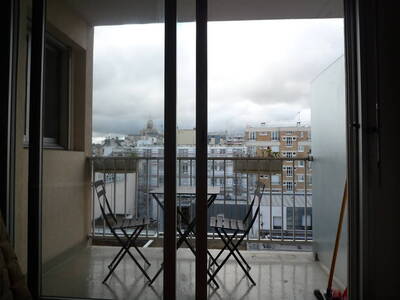 Location appartement studio Paris 18e