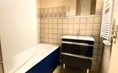 Courbevoie (92400)