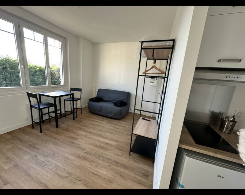 Salles (33770)