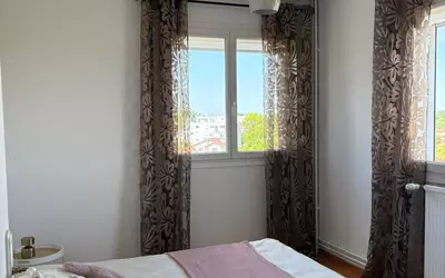 Pau (64000)