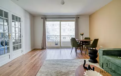 Issy-Les-Moulineaux (92130)