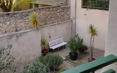 Nîmes (30000)