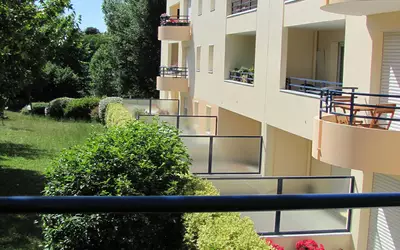 Nantes (44000)