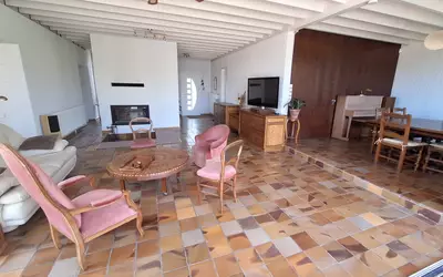 Maison 11 pièces 264 m² · à Pompignac · 264 m² · 748 000 €