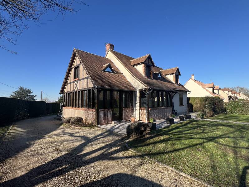 Les Bordes (45460)