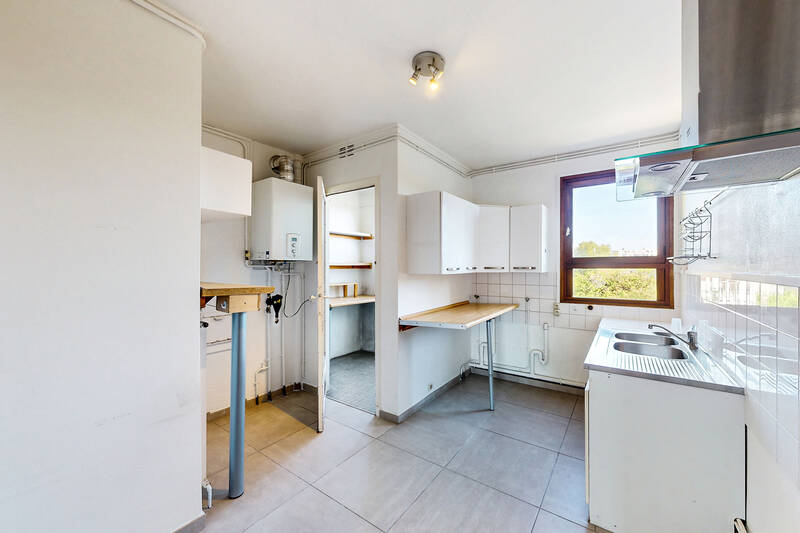 Traversant Avec Balcon Terrasse