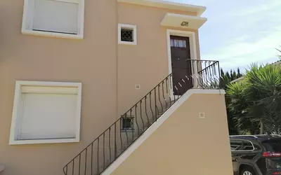 Sanary-Sur-Mer (83110)