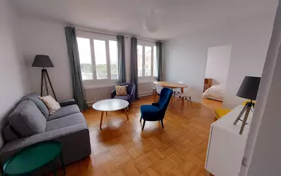 Nantes (44000)