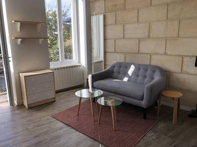 Location appartement studio Bordeaux (33)